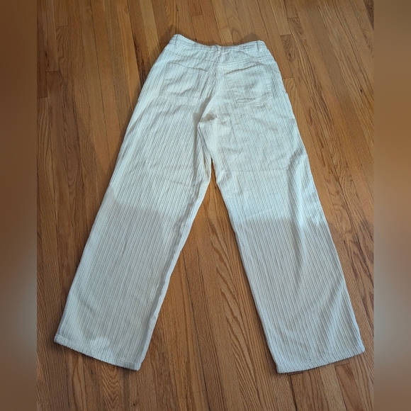 Zara Women's Wide Leg Pants in Cream - Picture 4 of 4